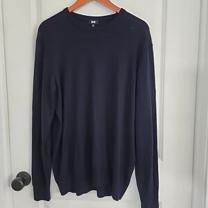 Uniqlo Sweater Mens XL Navy 100% Wool Crewneck Pullover Jumper Knit Lightweight